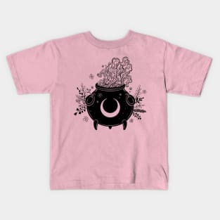 witch's cauldron Kids T-Shirt